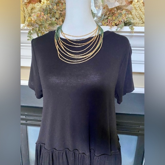 Zenana Peplum Top - Picture 4 of 9